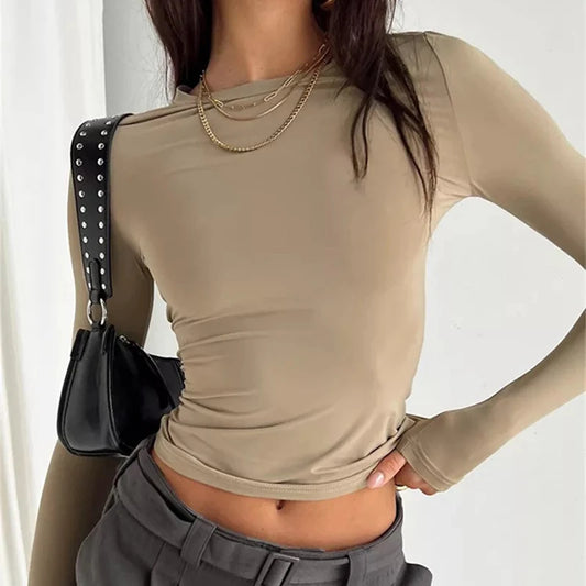 Slim-fit long sleeve tee for women, Y2K streetwear style — perfect for spring/autumn.