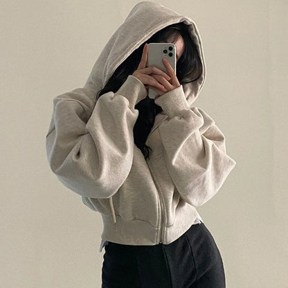 Y2K cropped hoodie for women — zip-up, long sleeve, Harajuku streetwear style. Perfect for autumn and winter.