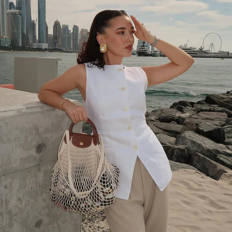 Tailored sleeveless vest for women — button-up, summer streetwear style.