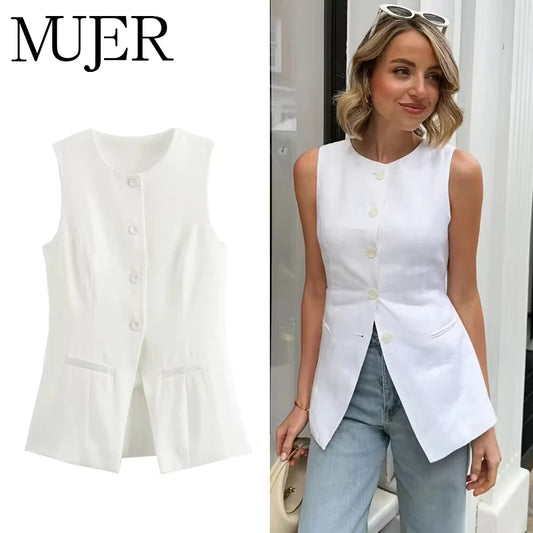 Tailored sleeveless vest for women — button-up, summer streetwear style.