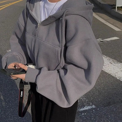Y2K cropped hoodie for women — zip-up, long sleeve, Harajuku streetwear style. Perfect for autumn and winter.