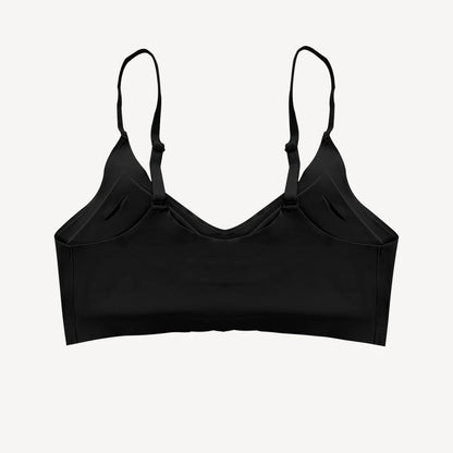 Seamless, breathable bra with soft support — no steel ring, ultra-comfortable.